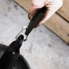 Plate grip attachment