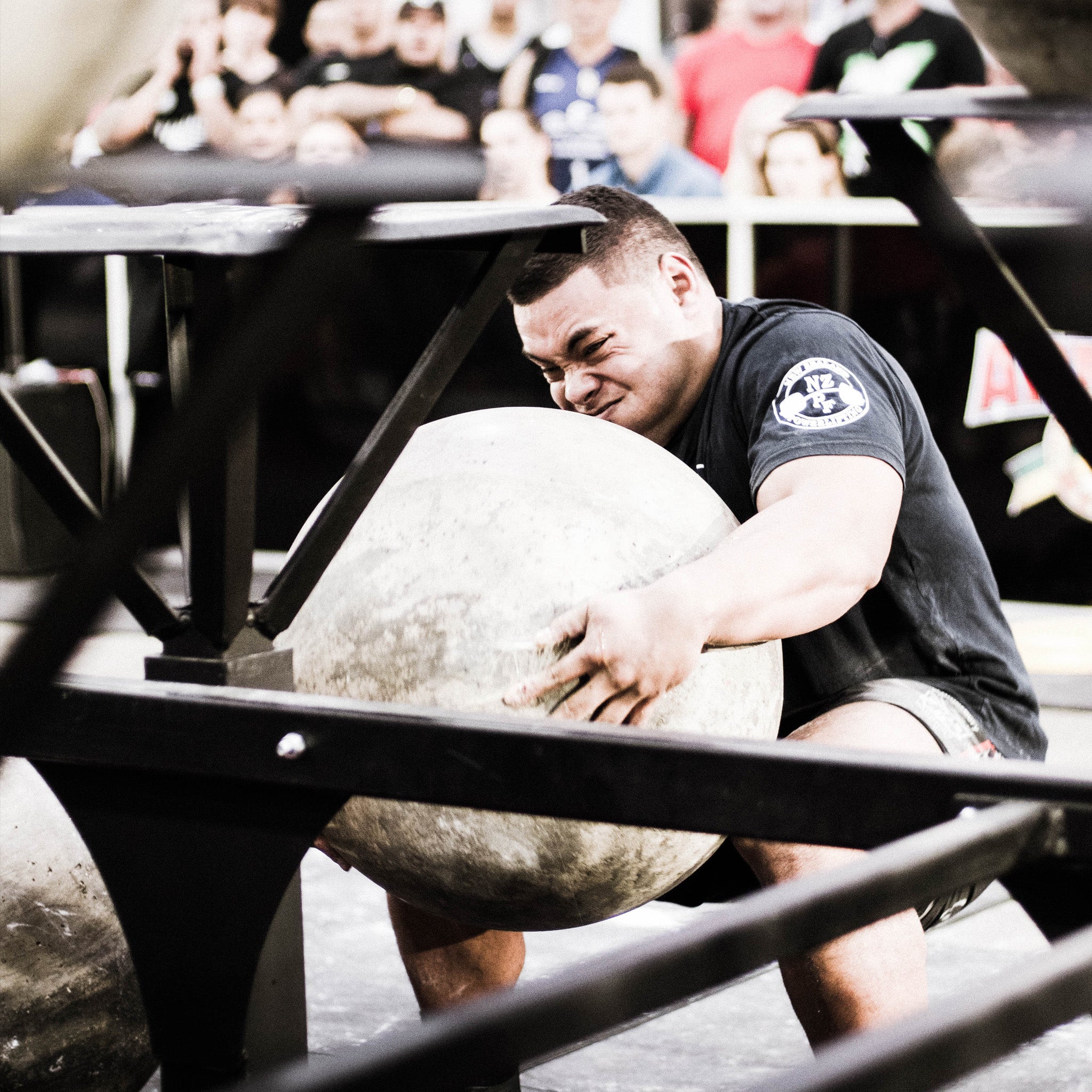 Atlas stone (15 100kg) – Stand or Submit